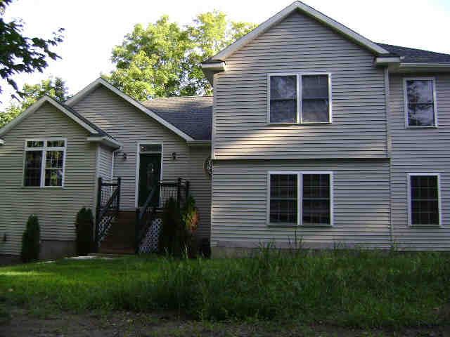 Building photograph for 530 MAIN ST S